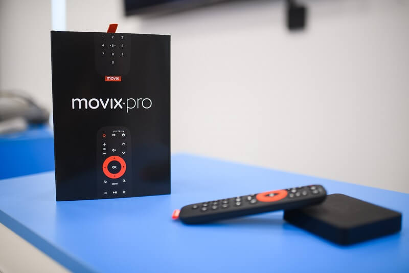 Movix Pro Voice от Дом.ру в Коминтерне 